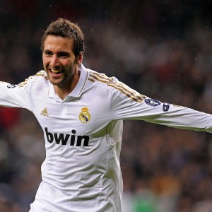 开云官方平台-《库里三分球命中率低迷，勇士进攻受限》，nba勇士队库里三分球