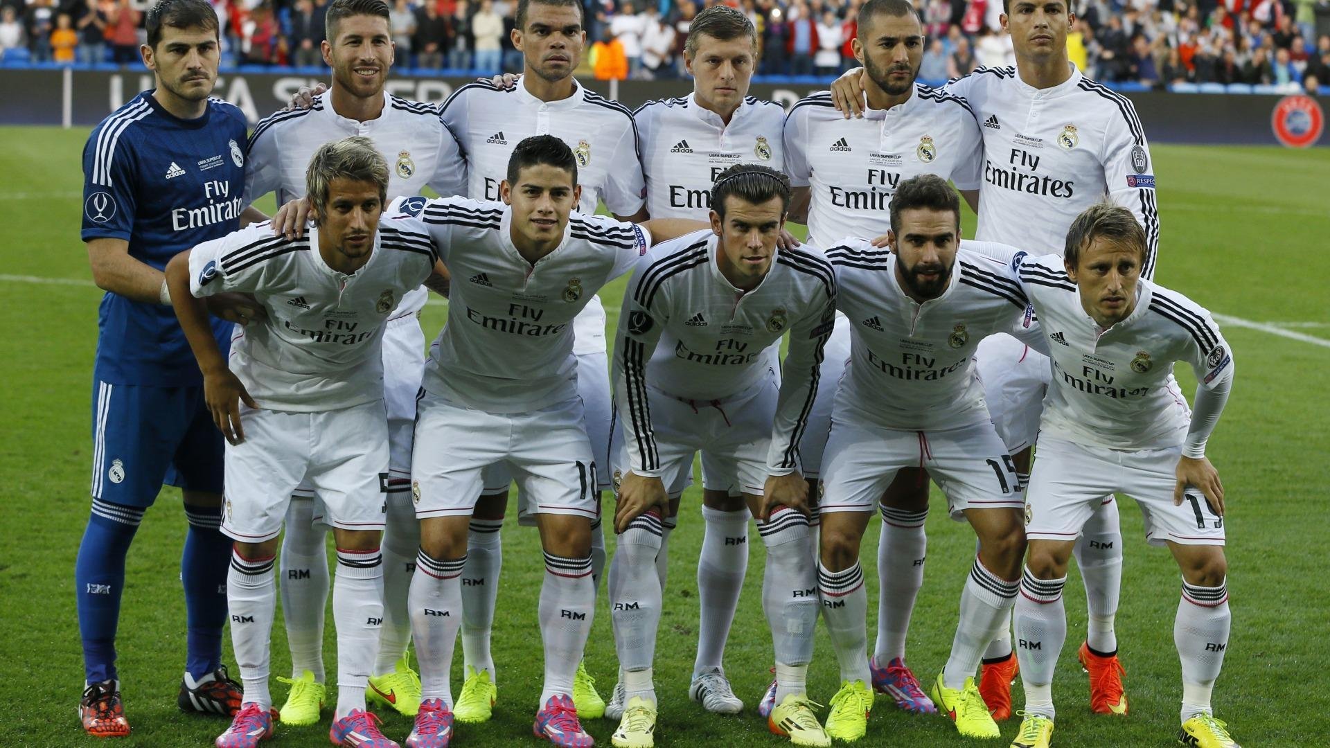 意大利职业足球队换帅，球迷反应褒贬不一，意大利足球队吧